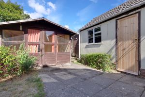 Rear External- click for photo gallery